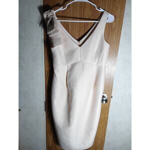 ASOS White Bow Shoulder Dress Size 6 Statement Formal Event Cocktail Dress